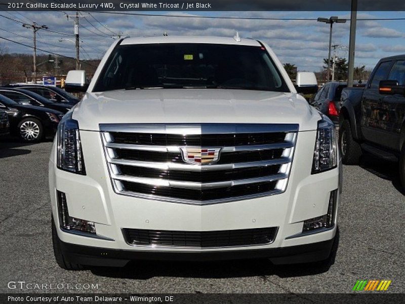 Crystal White Tricoat / Jet Black 2017 Cadillac Escalade Luxury 4WD