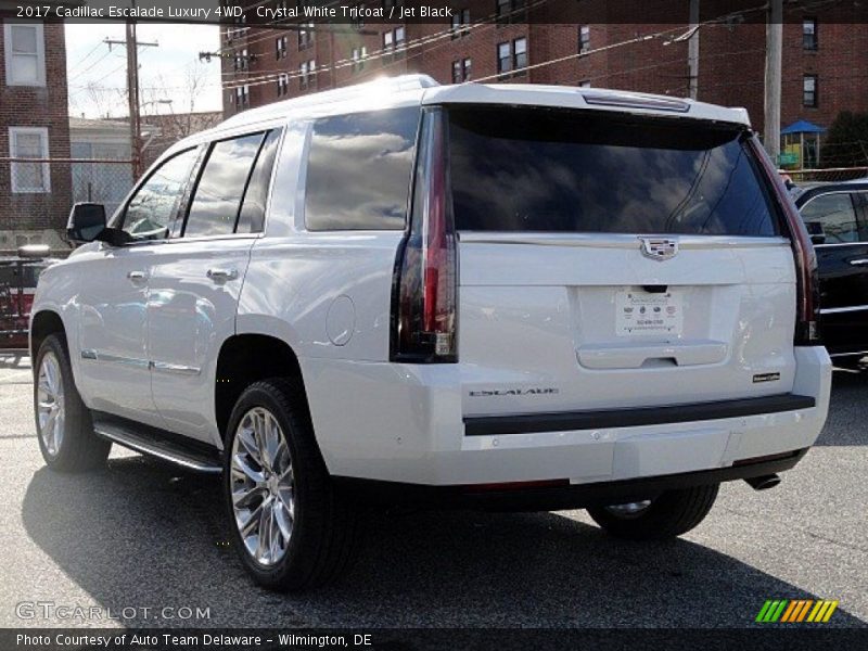 Crystal White Tricoat / Jet Black 2017 Cadillac Escalade Luxury 4WD