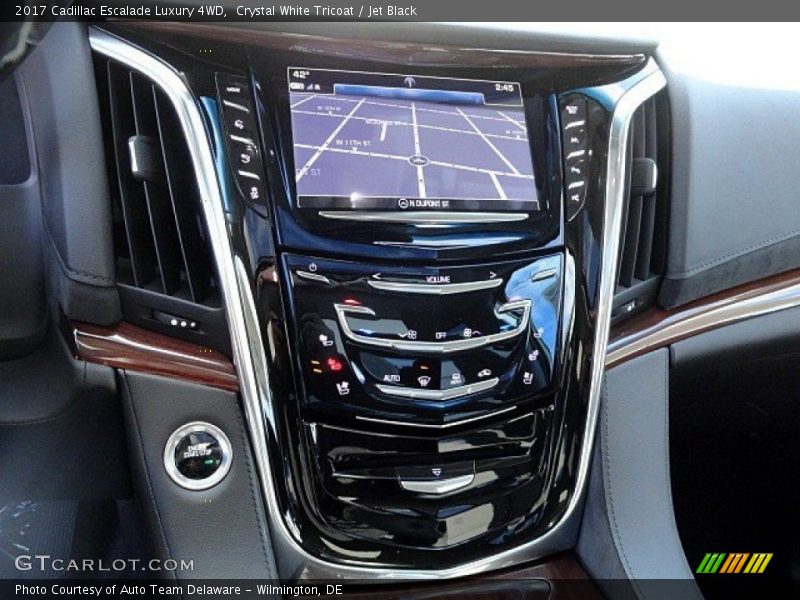 Controls of 2017 Escalade Luxury 4WD