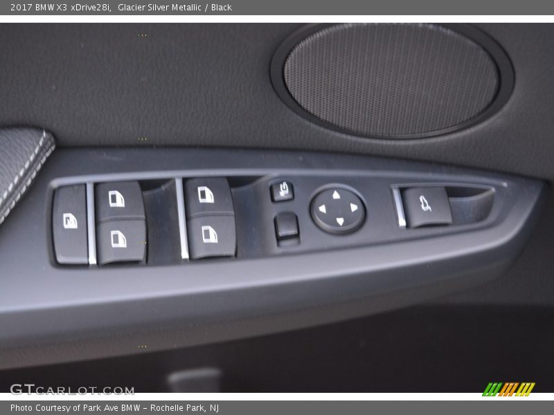 Glacier Silver Metallic / Black 2017 BMW X3 xDrive28i