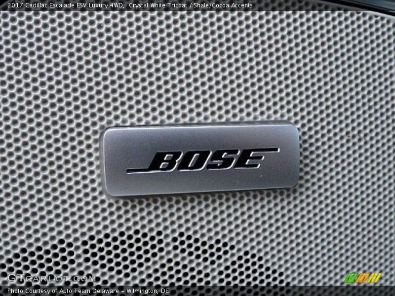 Crystal White Tricoat / Shale/Cocoa Accents 2017 Cadillac Escalade ESV Luxury 4WD