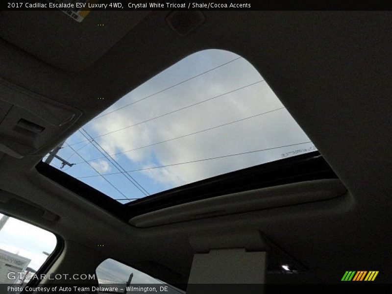 Crystal White Tricoat / Shale/Cocoa Accents 2017 Cadillac Escalade ESV Luxury 4WD