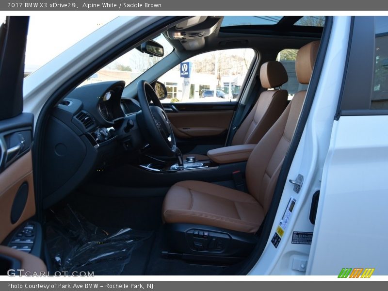 Alpine White / Saddle Brown 2017 BMW X3 xDrive28i
