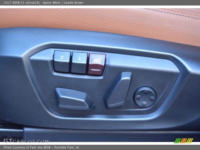 Alpine White / Saddle Brown 2017 BMW X3 xDrive28i