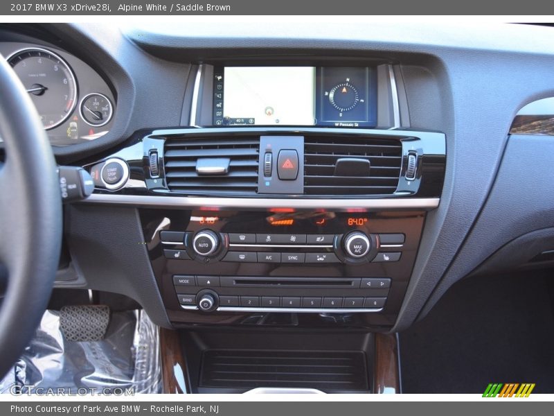 Alpine White / Saddle Brown 2017 BMW X3 xDrive28i