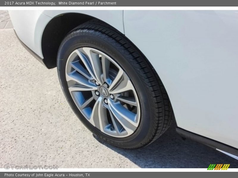 White Diamond Pearl / Parchment 2017 Acura MDX Technology