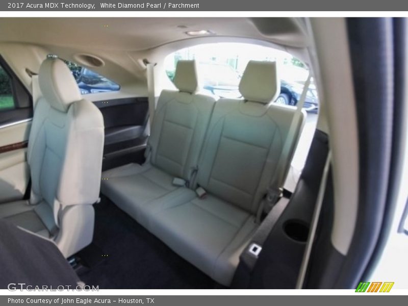 White Diamond Pearl / Parchment 2017 Acura MDX Technology