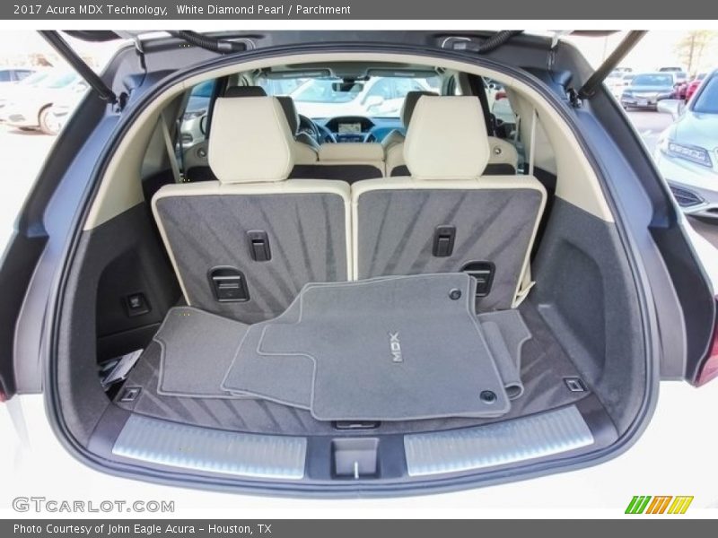 White Diamond Pearl / Parchment 2017 Acura MDX Technology