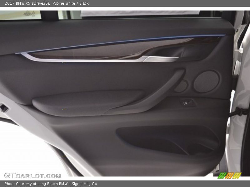 Alpine White / Black 2017 BMW X5 sDrive35i