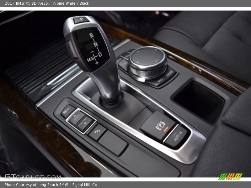 Alpine White / Black 2017 BMW X5 sDrive35i