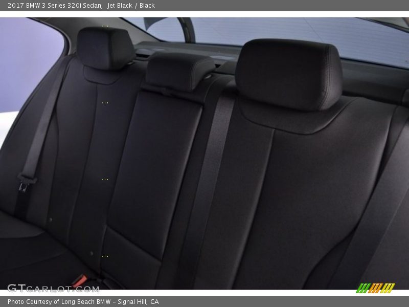 Jet Black / Black 2017 BMW 3 Series 320i Sedan