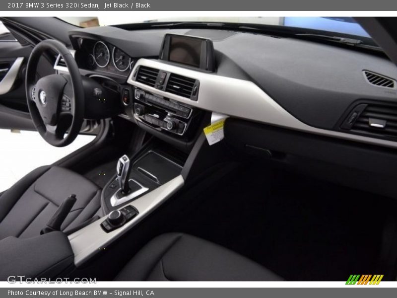 Jet Black / Black 2017 BMW 3 Series 320i Sedan