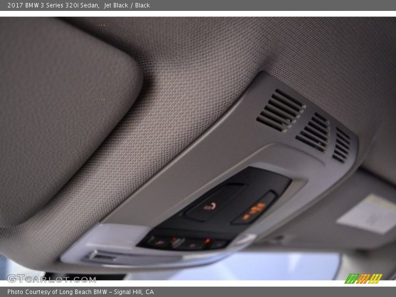 Jet Black / Black 2017 BMW 3 Series 320i Sedan