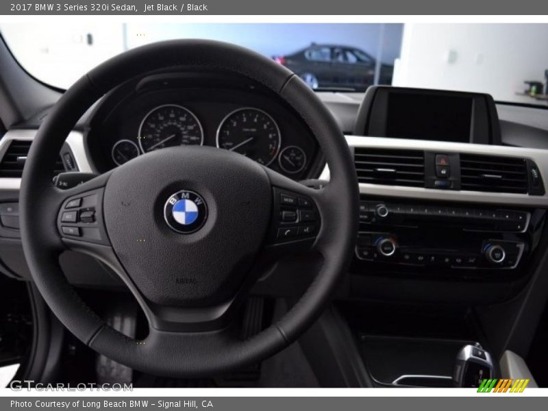 Jet Black / Black 2017 BMW 3 Series 320i Sedan