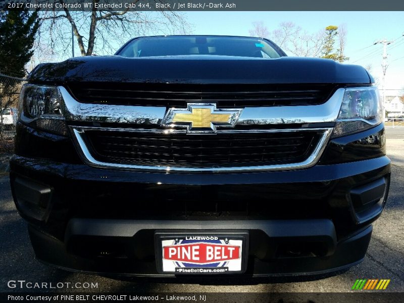 Black / Jet Black/­Dark Ash 2017 Chevrolet Colorado WT Extended Cab 4x4