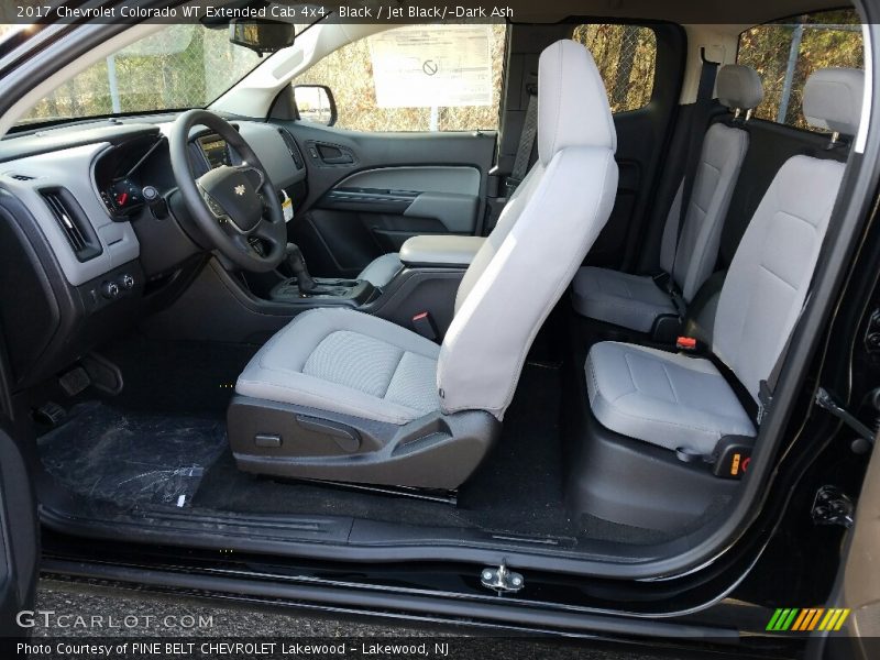  2017 Colorado WT Extended Cab 4x4 Jet Black/­Dark Ash Interior