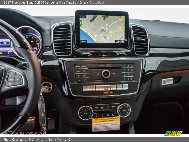 Dashboard of 2017 GLE 550e