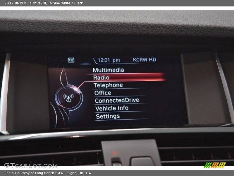 Alpine White / Black 2017 BMW X3 sDrive28i