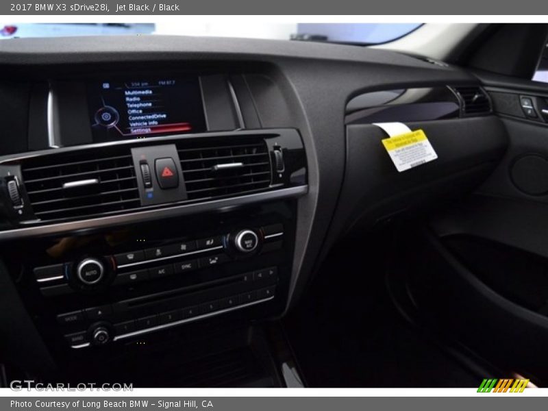 Jet Black / Black 2017 BMW X3 sDrive28i