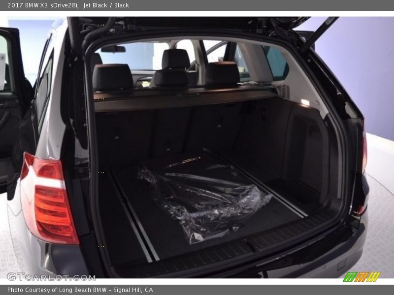 Jet Black / Black 2017 BMW X3 sDrive28i