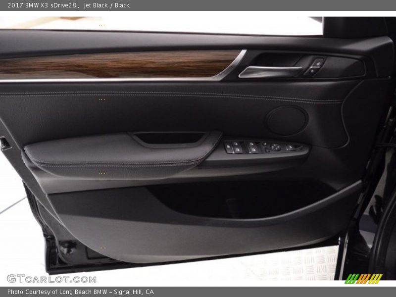 Jet Black / Black 2017 BMW X3 sDrive28i