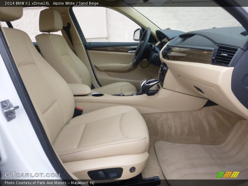 Alpine White / Sand Beige 2014 BMW X1 xDrive28i