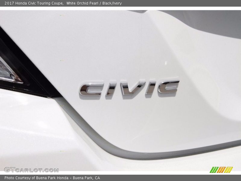 White Orchid Pearl / Black/Ivory 2017 Honda Civic Touring Coupe