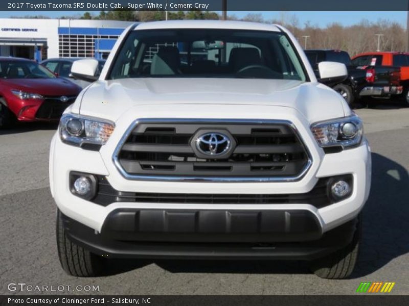 Super White / Cement Gray 2017 Toyota Tacoma SR5 Double Cab