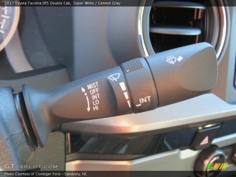 Super White / Cement Gray 2017 Toyota Tacoma SR5 Double Cab