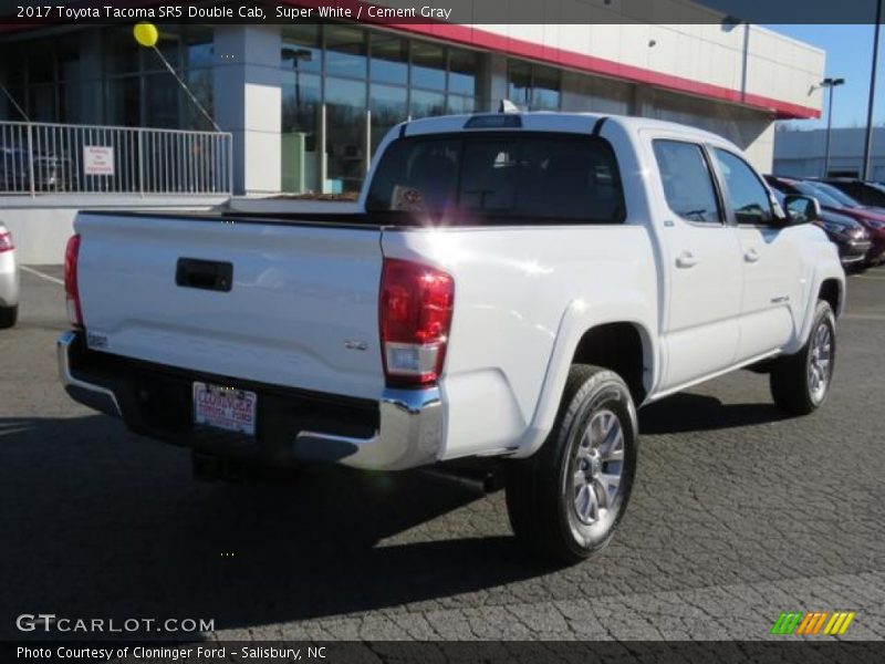 Super White / Cement Gray 2017 Toyota Tacoma SR5 Double Cab