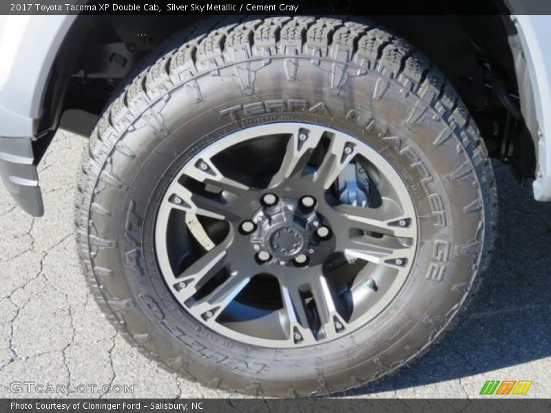 Silver Sky Metallic / Cement Gray 2017 Toyota Tacoma XP Double Cab