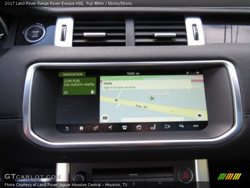 Navigation of 2017 Range Rover Evoque HSE