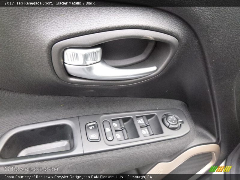 Glacier Metallic / Black 2017 Jeep Renegade Sport