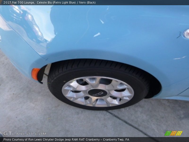 Celeste Blu (Retro Light Blue) / Nero (Black) 2017 Fiat 500 Lounge