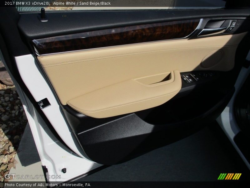 Alpine White / Sand Beige/Black 2017 BMW X3 xDrive28i