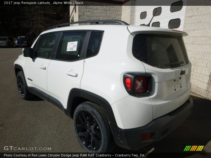 Alpine White / Black 2017 Jeep Renegade Latitude
