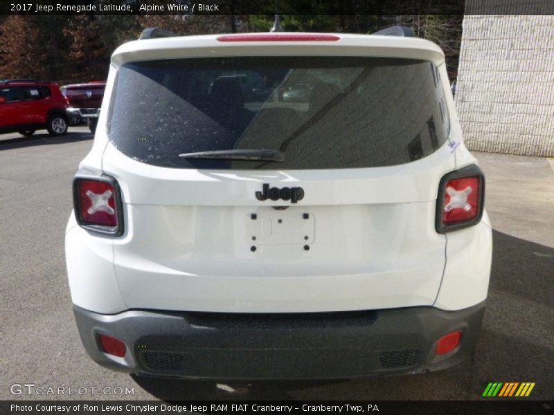 Alpine White / Black 2017 Jeep Renegade Latitude