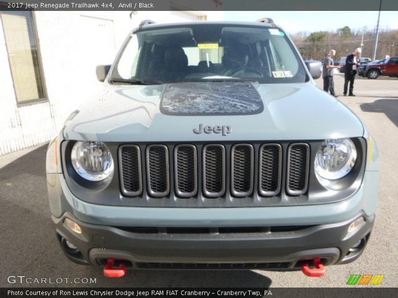 Anvil / Black 2017 Jeep Renegade Trailhawk 4x4