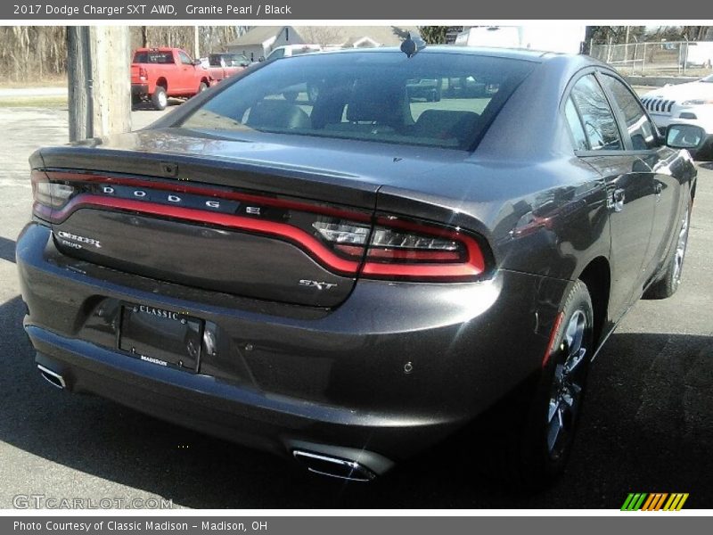 Granite Pearl / Black 2017 Dodge Charger SXT AWD