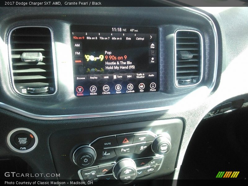 Granite Pearl / Black 2017 Dodge Charger SXT AWD