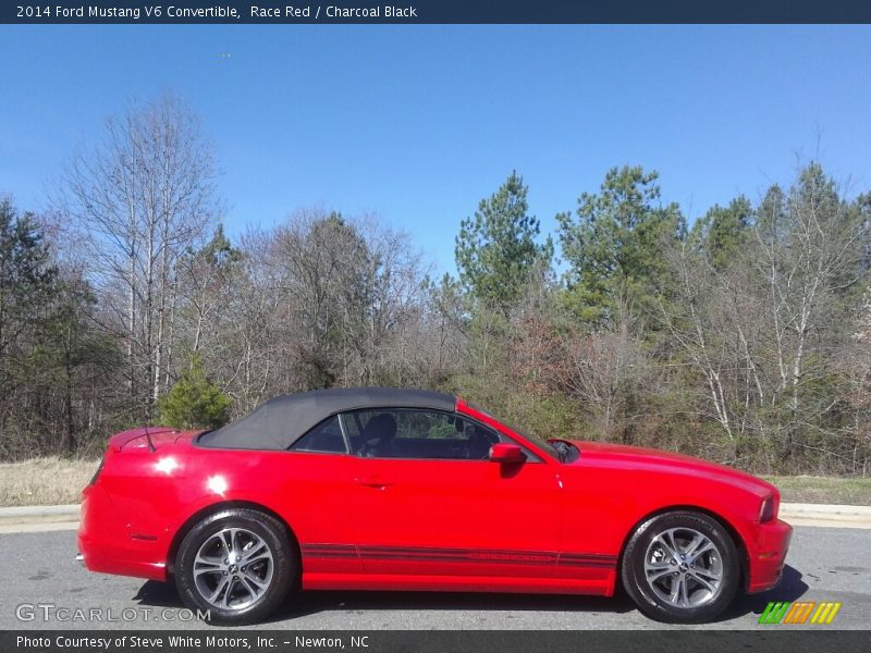 Race Red / Charcoal Black 2014 Ford Mustang V6 Convertible