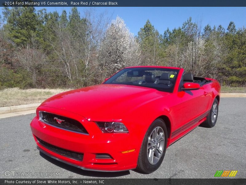 Race Red / Charcoal Black 2014 Ford Mustang V6 Convertible