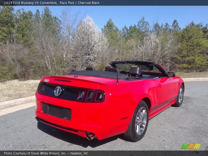 Race Red / Charcoal Black 2014 Ford Mustang V6 Convertible