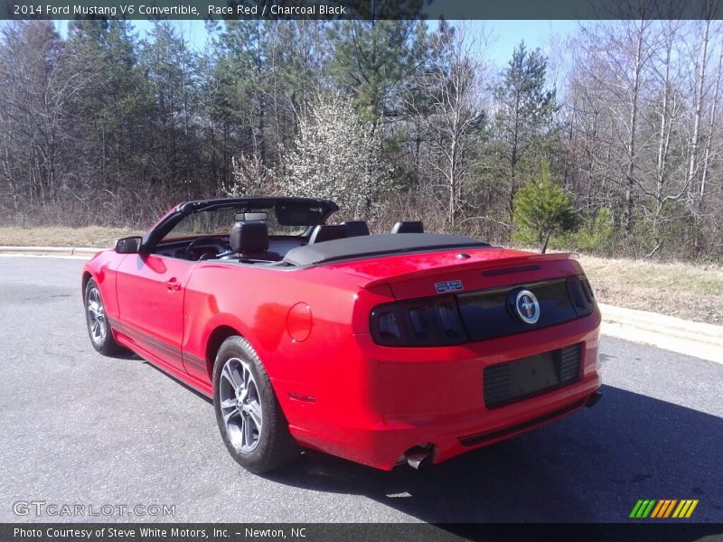 Race Red / Charcoal Black 2014 Ford Mustang V6 Convertible