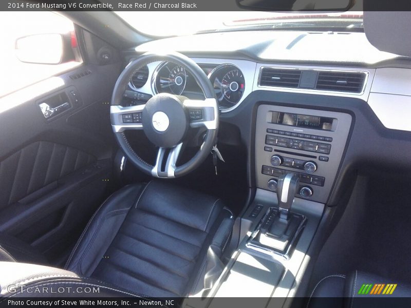 Race Red / Charcoal Black 2014 Ford Mustang V6 Convertible