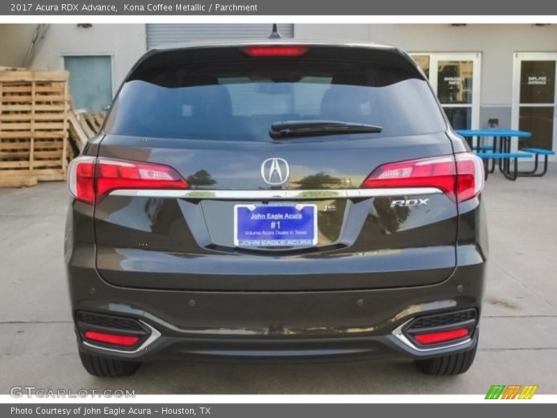 Kona Coffee Metallic / Parchment 2017 Acura RDX Advance