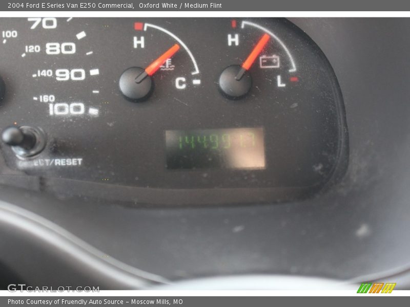 Oxford White / Medium Flint 2004 Ford E Series Van E250 Commercial