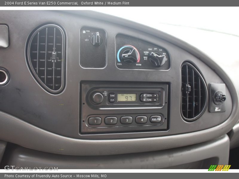 Oxford White / Medium Flint 2004 Ford E Series Van E250 Commercial