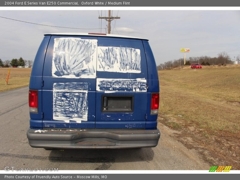 Oxford White / Medium Flint 2004 Ford E Series Van E250 Commercial