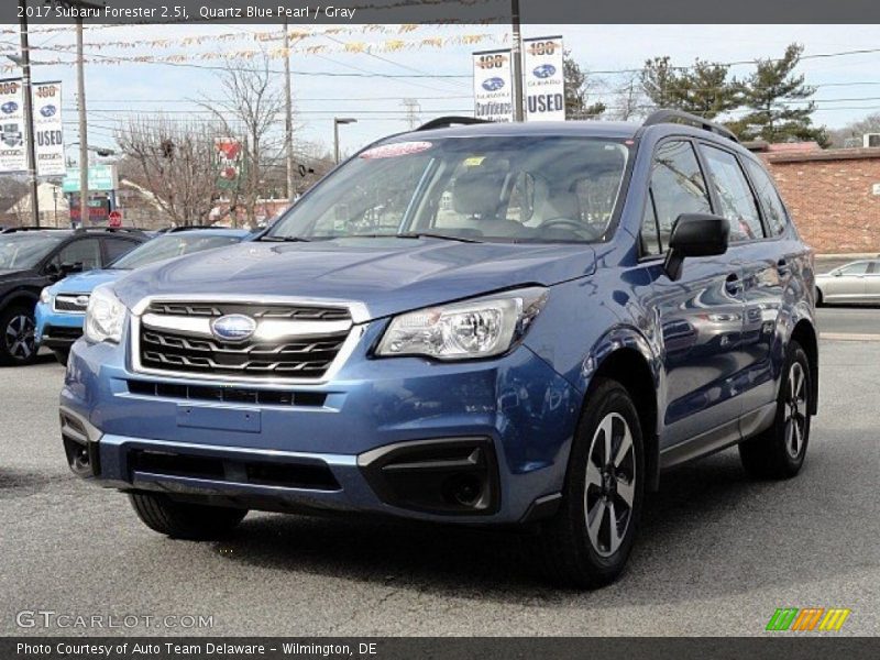 Quartz Blue Pearl / Gray 2017 Subaru Forester 2.5i